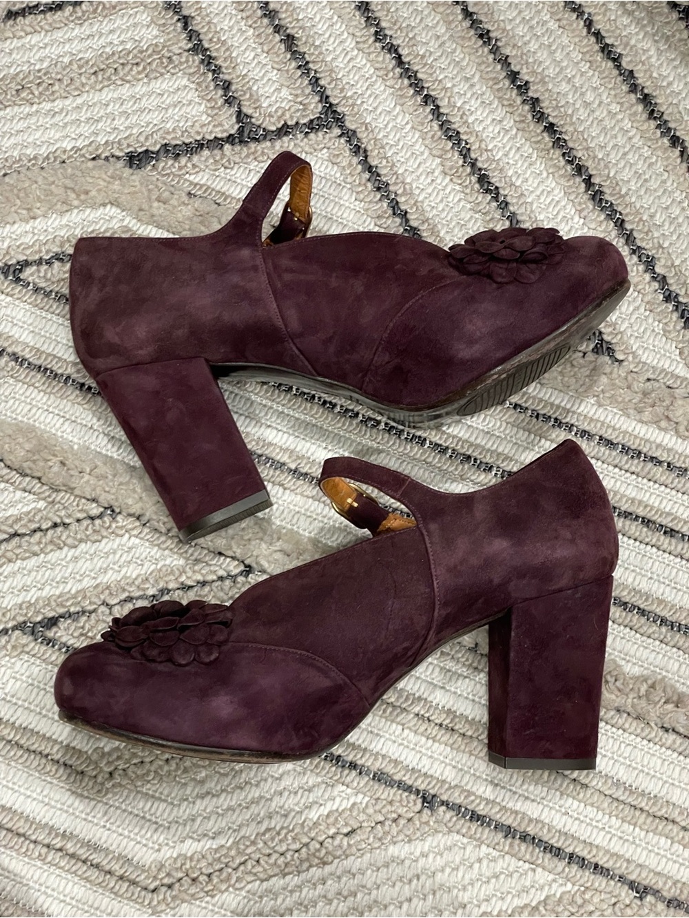Chie Mihara Plum Suede Mary Jane Platform Shoes with Floral Applique - Picture 6 of 9